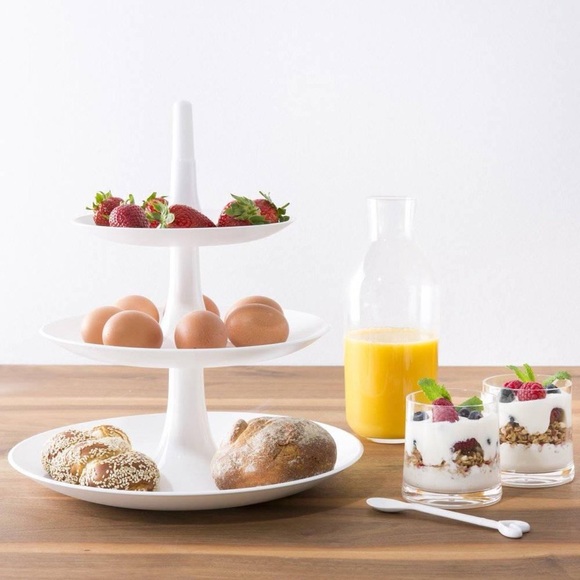 NWOT KOZIOL BABELL LIGHTWEIGHT 3-TIER PLASTIC TRAY GOLD BEIGE AND WHITE - Picture 3 of 8